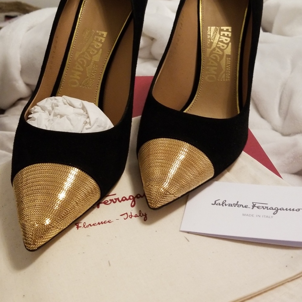 Salvatore Ferragamo More ACM size 9 1/2